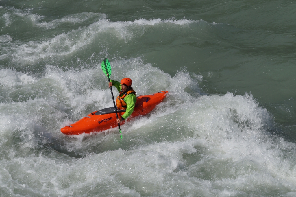 Kajak auf der Isel_TVB Osttirol_Süßenbacher Robert_Lienz.JPG