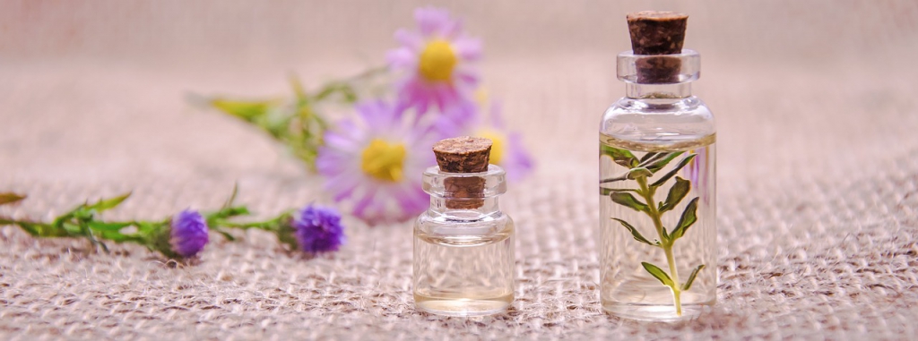 essential-oils-3084952_1280.jpg