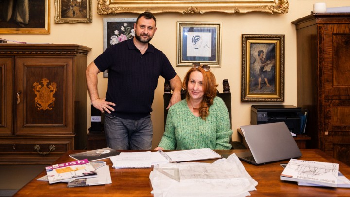 Látod a régi bútorokban a lehetőséget? Asztalosokat, hobbiasztalosokat keres az EcoReform Bútor