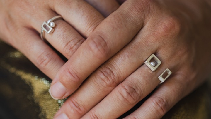 Ipari múlt, nőies részletek, kortárs formák – Vadjutka INDUSTREAL ékszerkollekciója