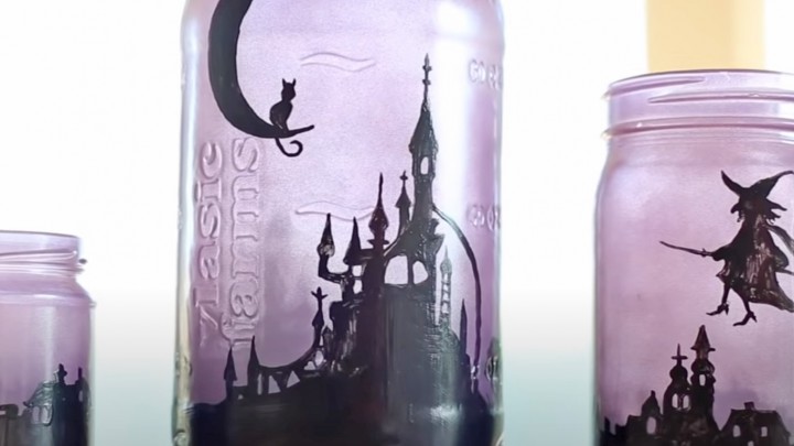Halloweeni lámpások befőttesüvegből