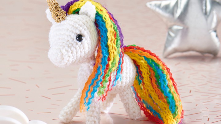 Keltsd életre a meséket: unikornis amigurumi figura leírással