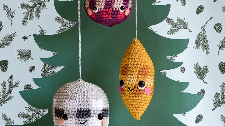 Mosolygó amigurumi karácsonyfadíszek